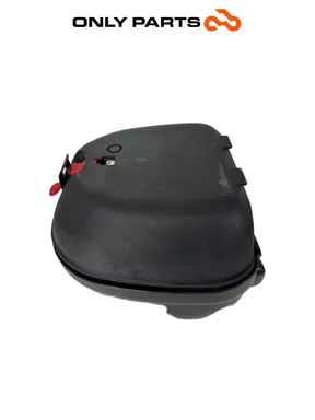 Used GIVI REAR TOP CASE HELMET BOX HONDA PCX 125CC UNIVERSAL Honda PCX 125cc 2011 Grigio — real photo 9