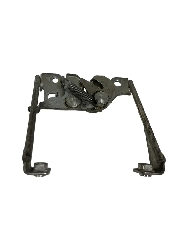 GANCIO CHIUSURA SELLA SERRATURA ORIGINALE HONDA CBF 125 2009 / SEAT LOCK LATCH — 2