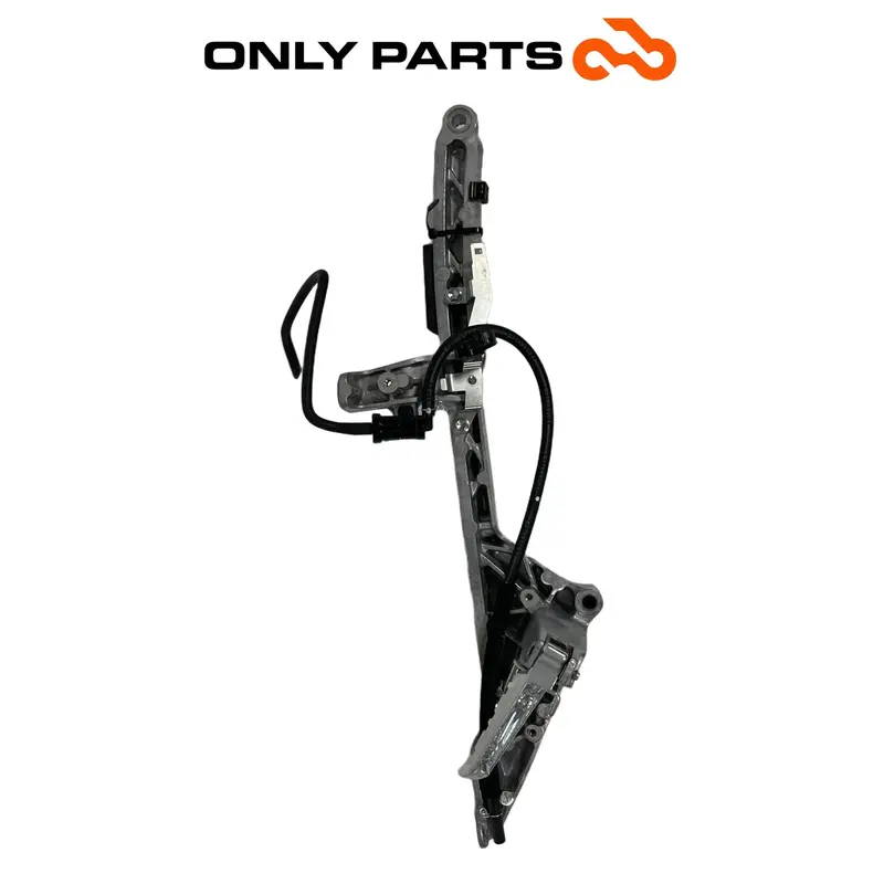 SUPPORTO PEDANA COMPLETO SINISTRO SX YAMAHA T-MAX 560 2021 / LEFT FOOTREST — 2