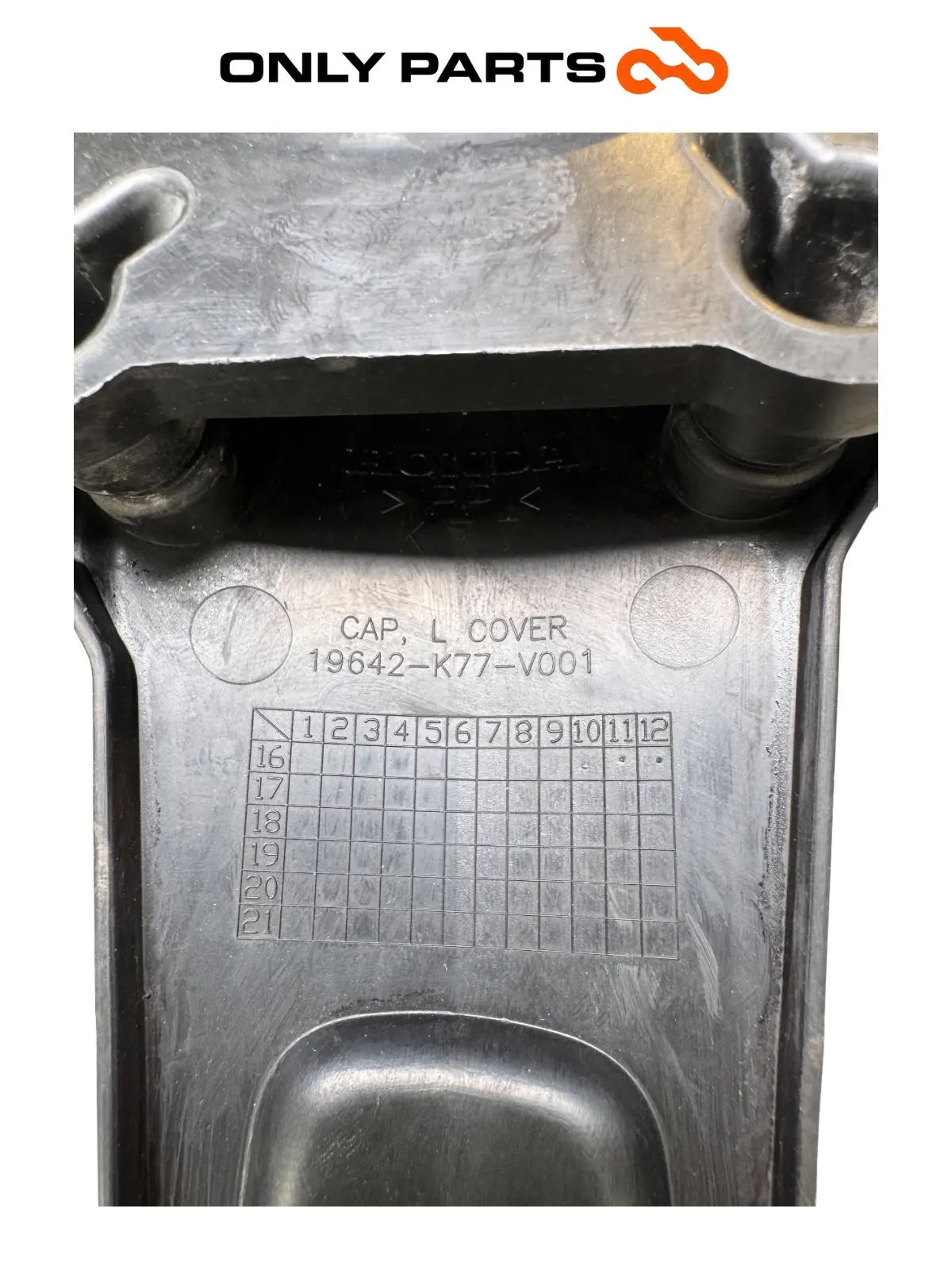 Gebrauchte MOTORDECKEL VERSCHLUSSKAPPE HONDA SH 150 2017 OEM 19642-K77-V000 Honda SH 150cc 2017 Nero — echtes Foto 9