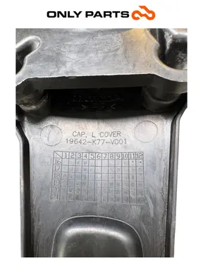 Gebrauchte MOTORDECKEL VERSCHLUSSKAPPE HONDA SH 150 2017 OEM 19642-K77-V000 Honda SH 150cc 2017 Nero — echtes Foto 9