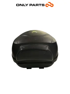 Used GIVI REAR TOP CASE HELMET BOX HONDA PCX 125CC UNIVERSAL Honda PCX 125cc 2011 Grigio — real photo 4