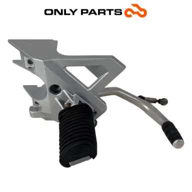 Piastra pedana sinistra con leva cambio e asta di rinvio (left footrest plate gear lever) BMW R 850 R 1997 BMW R 850 R usato — foto reale 2