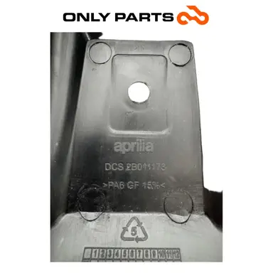 Parafango posteriore / fender Aprilia RS 457cc 2024 usato — foto reale 9