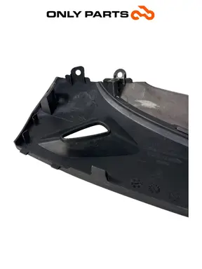 Carena Laterale Pedana SX Skirt Kymco Agility R16+ 125 2015 64306-ALJ8-E000 Kymco Agility R16+ 125cc 2015 Nero usato — foto reale 9
