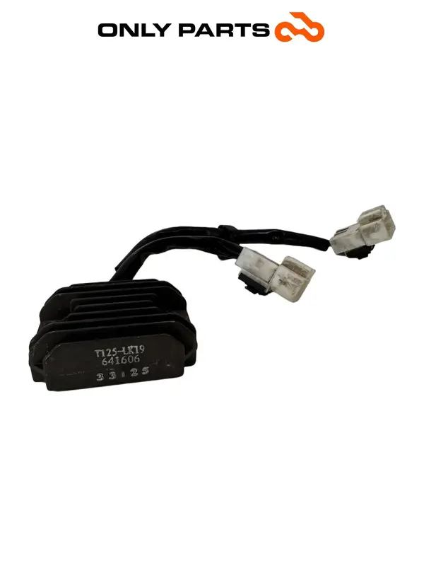 REGOLATORE DI TENSIONE RADDRIZZATORE 641606 PIAGGIO VESPA LX 150 2014 RECTIFIER