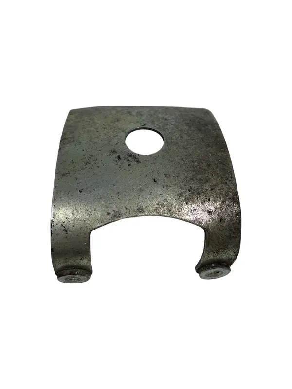 STAFFA SUPPORTO PARAFANGO ANTERIORE HONDA CBF 125 2009 / FRONT FENDER BRACKET — 3