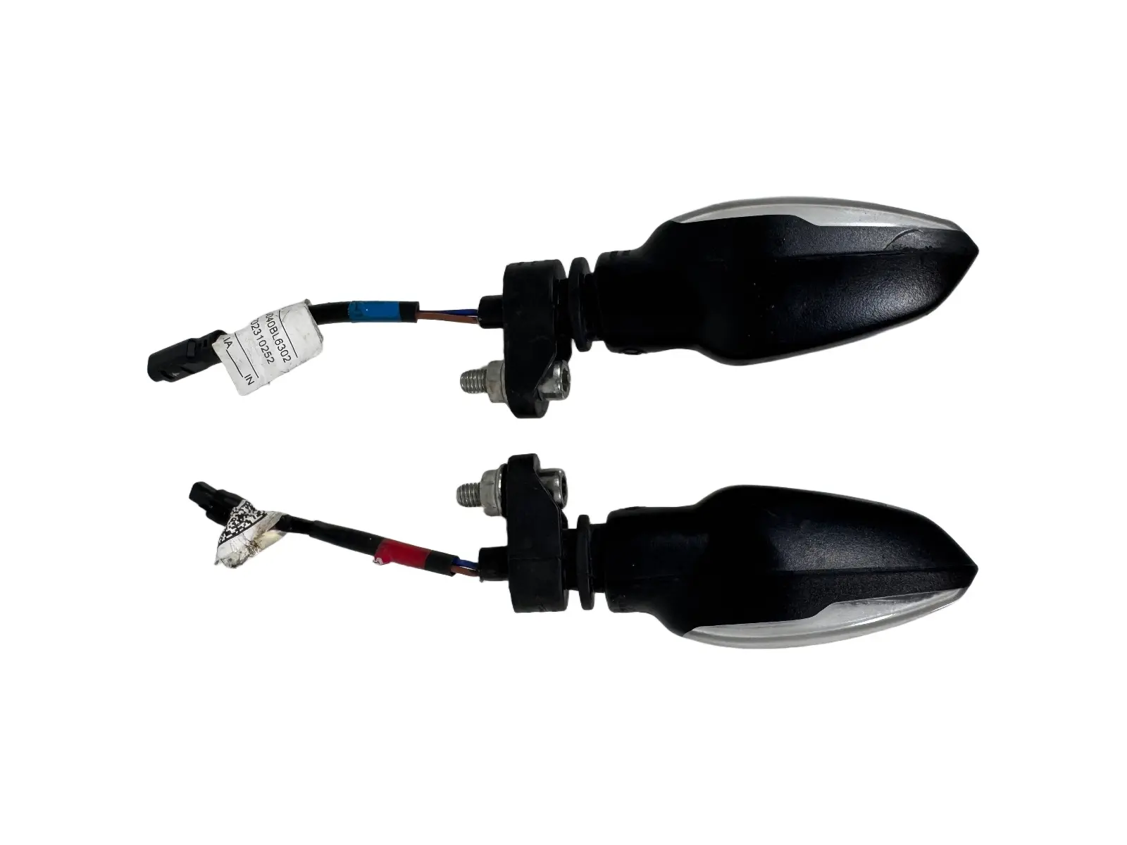 Coppia frecce LED Aprilia RS 457cc 2024 usato — foto reale 1