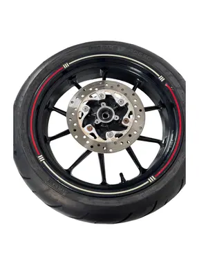 Used COMPLETE REAR WHEEL RIM + DISC AND TYRE KTM DUKE 200CC 2012 KTM Duke 200cc 2012 Arancione — real photo 3