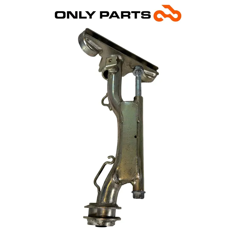 STAFFA BRACCIO SUPPORTO CULLA ATTACCO MOTORE HONDA SH 125 2004 / CRADLE BRACKET — 5