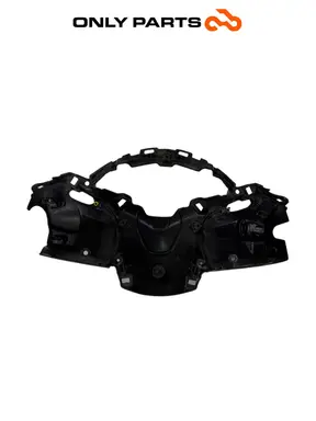 TAPA MANILLAR TRASERA HONDA SH 150 2017 OEM 53206-K77-V000 Honda SH 150cc 2017 Nero de segunda mano — foto real 7