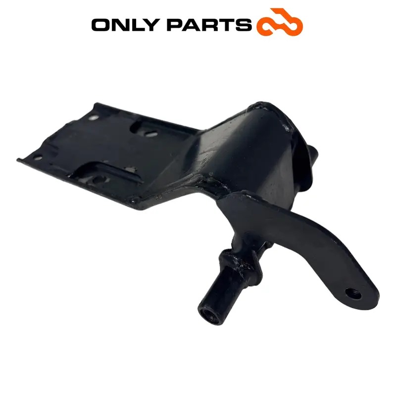 STAFFA SUPPORTO CERNIERA SELLA FERRO YAMAHA XC 300 VERSITY 2004 / SEAT BRACKET — 4