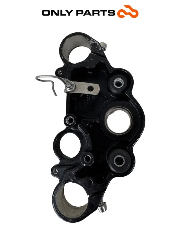 PIASTRA FORCELLA SUPERIORE MOTO GUZZI V7 III SPECIAL 750 2019 TOP TRIPLE CLAMP — 3