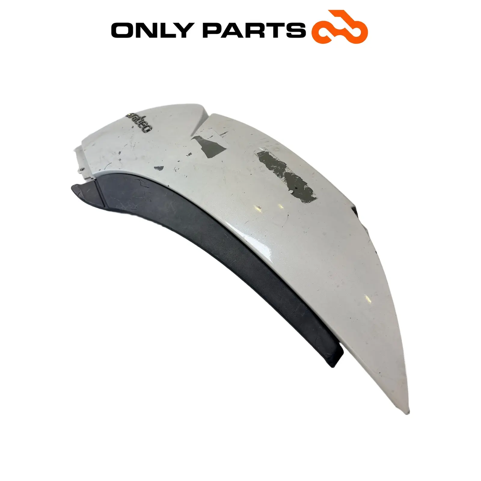 Fiancata posteriore SX Aprilia Scarabeo 300cc 2010 Bianco usato — foto reale 2