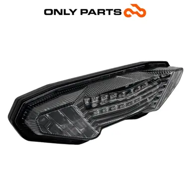 Faro fanale posteriore LED stop Yamaha Tracer 900cc 2019 Nero usato — foto reale 1