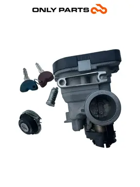 Kit chiavi Piaggio Vespa Lx 150cc 2014 usato — foto reale 5