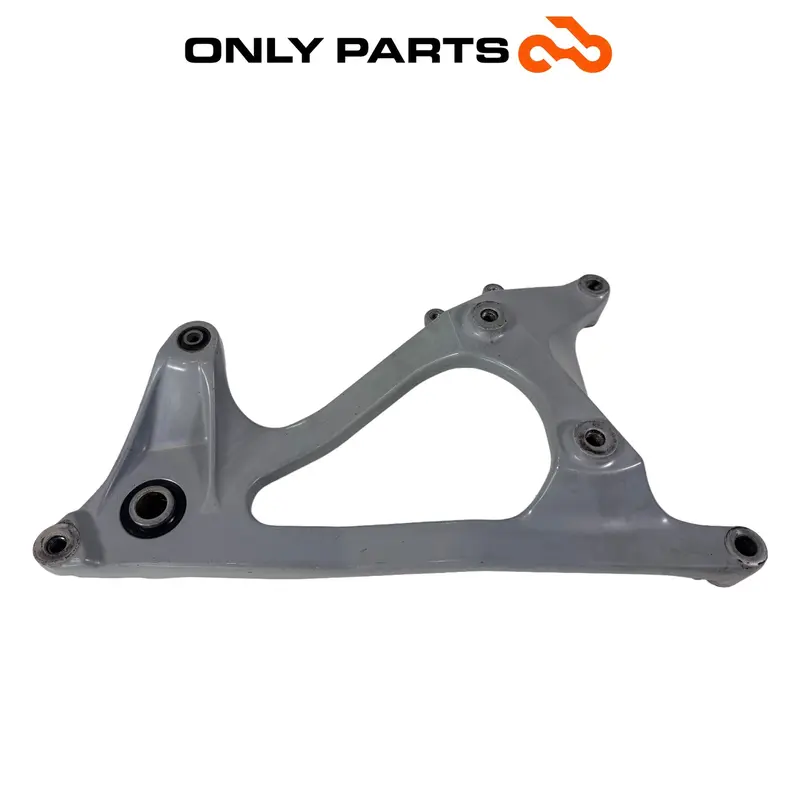 STAFFA BRACCIO SUPPORTO MARMITTA SCARICO INOX HONDA SH 125 2004 / EXHAUST STAY — 2