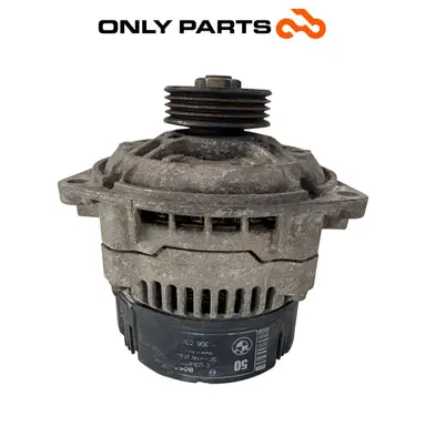 Alternatore Bosch 50A con regolatore incorporato (alternator) BMW R 850 R 1997 BMW R 850 R usato — foto reale 5