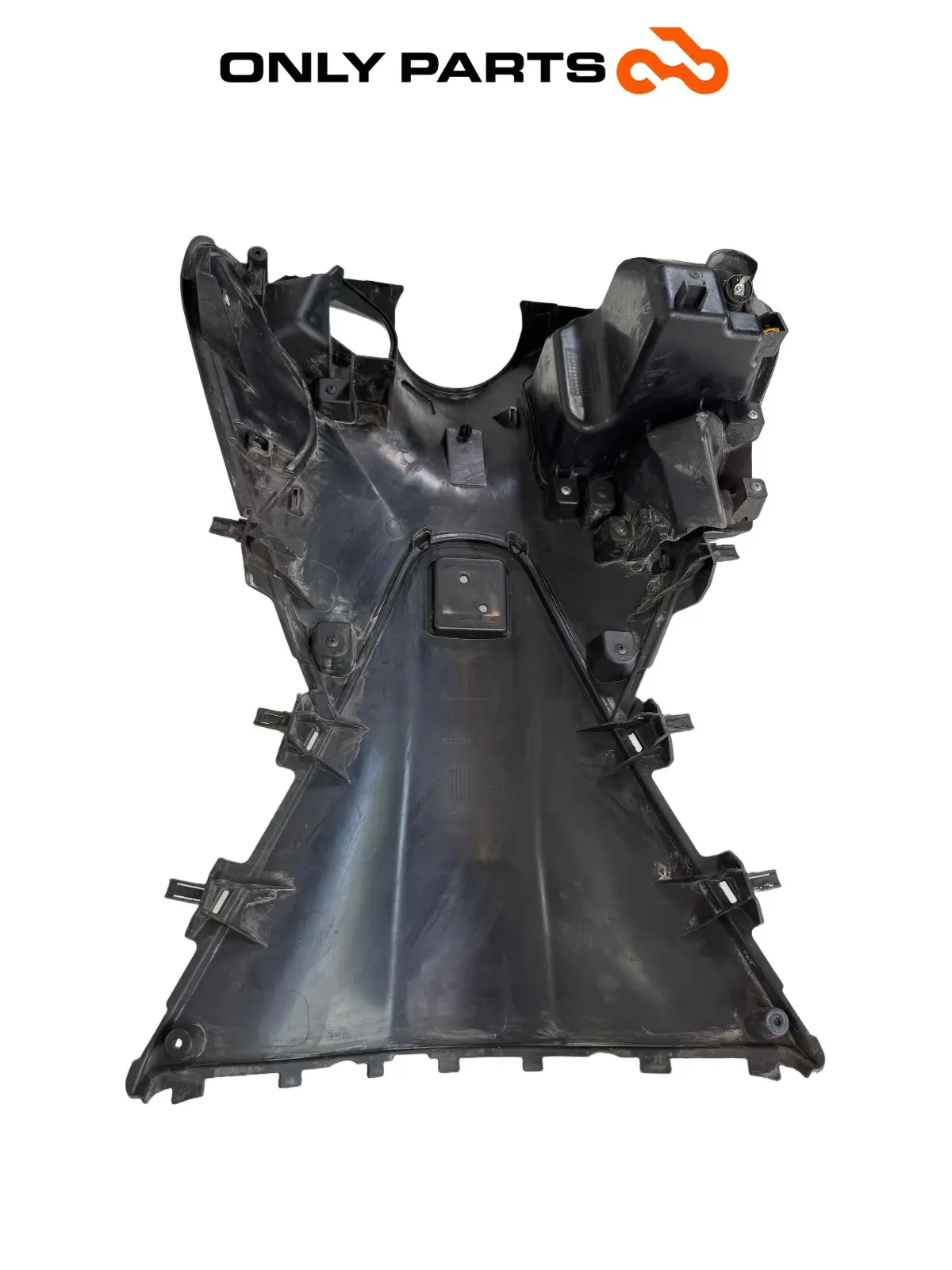 Gebrauchte INNENVERKLEIDUNG BEINSCHILD HONDA SH 150 2017 OEM 81131-K77-V000 Honda SH 150cc 2017 Nero — echtes Foto 9