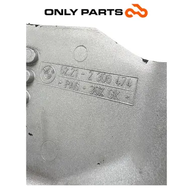 Protezione testata cilindro in plastica grigia (cylinder head cover) BMW R 850 R 1997 BMW R 850 R usato — foto reale 7