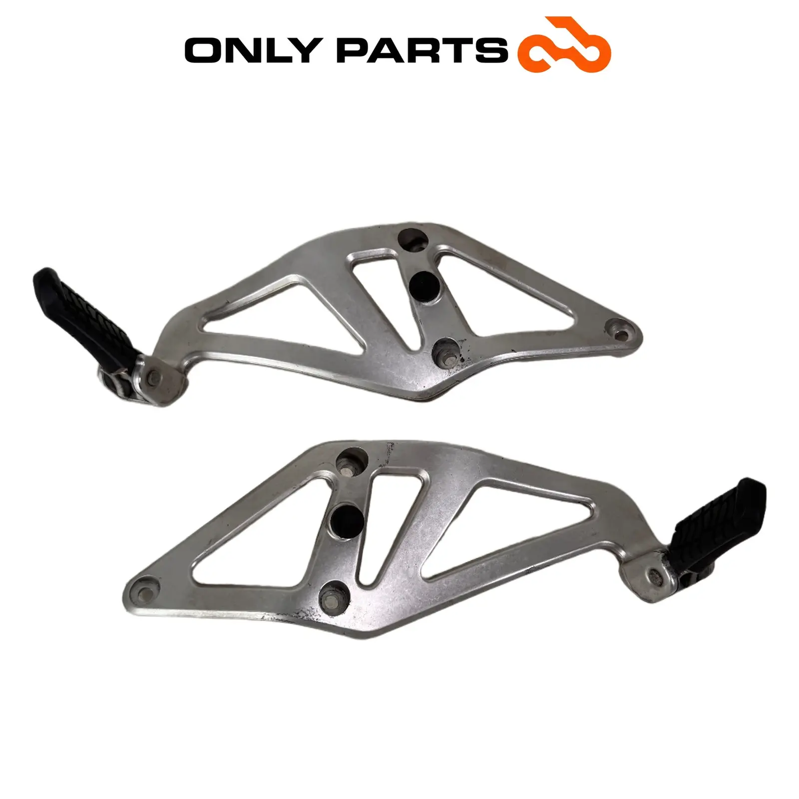Coppia pedane passeggero KTM Super Duke 990cc 2006 Nero/Arancione usato — foto reale 1