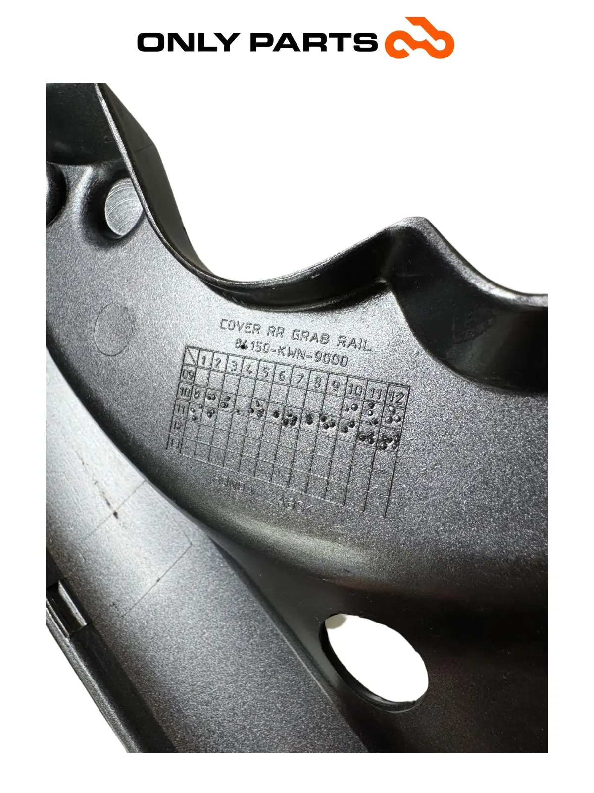 Used PASSENGER GRAB HANDLE COVER REAR SPOILER HONDA PCX 125 2011 Honda PCX 125cc 2011 Grigio — real photo 9
