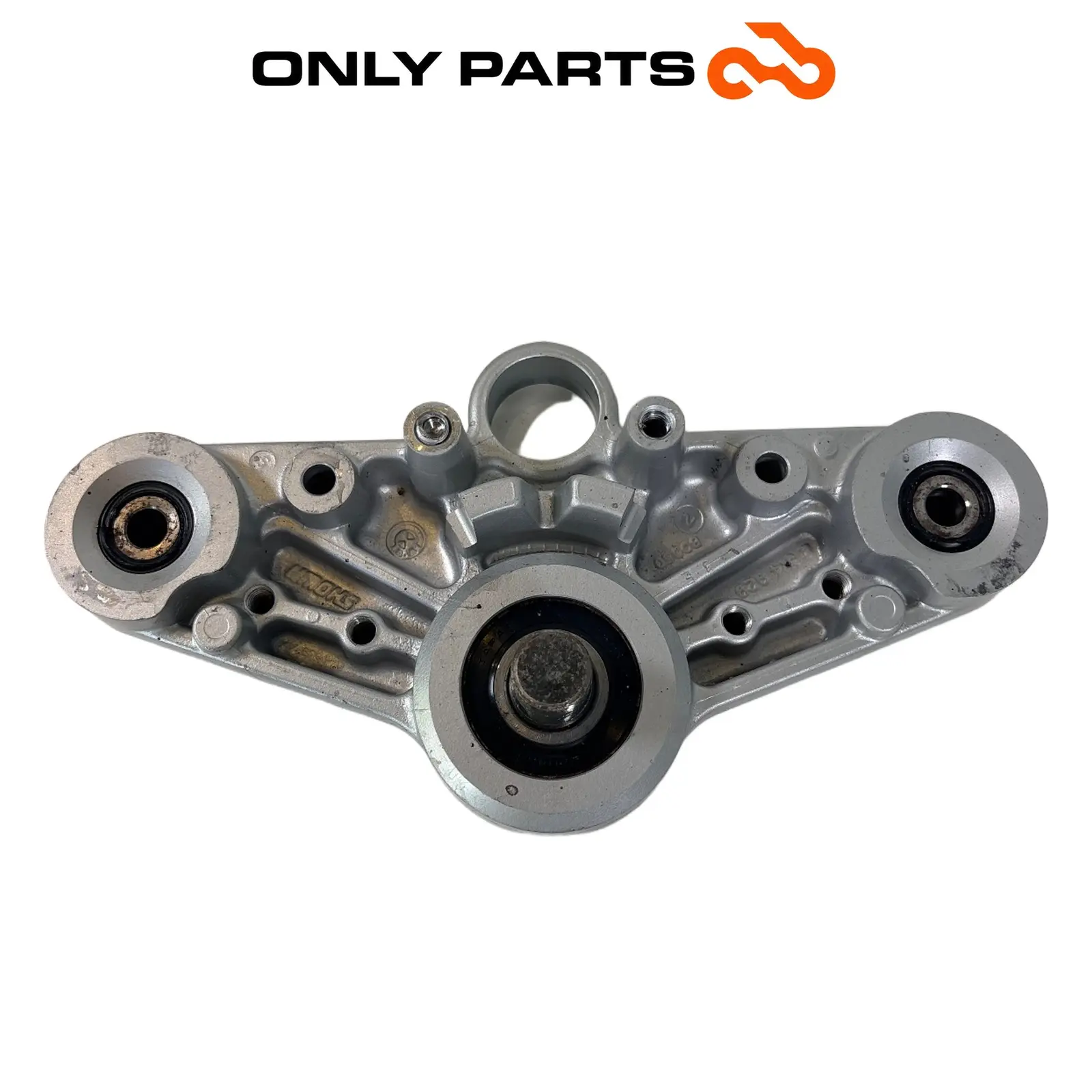 Piastra superiore di sterzo con boccole elastiche (upper triple clamp) BMW R 850 R 1997 BMW R 850 R usato — foto reale 10