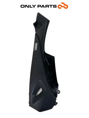 Carena Laterale Pedana SX Skirt Kymco Agility R16+ 125 2015 64306-ALJ8-E000 Kymco Agility R16+ 125cc 2015 Nero usato — foto reale 6