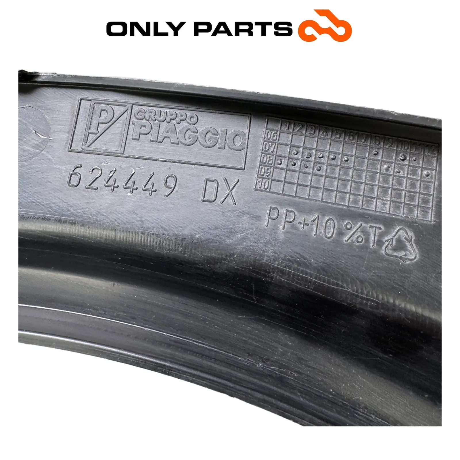 fianchetto posteriore DX Piaggio MP3 250cc 2009 Grigio usato — foto reale 12
