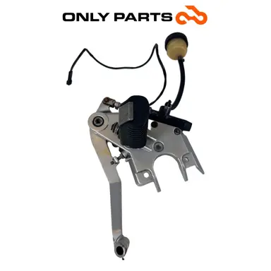 Pedana destra con pompa freno posteriore e pedale (rear master cylinder) BMW R 850 R 1997 BMW R 850 R usato — foto reale 2