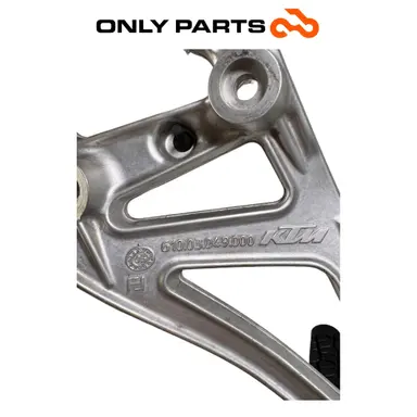 Coppia pedane passeggero KTM Super Duke 990cc 2006 Nero/Arancione usato — foto reale 9