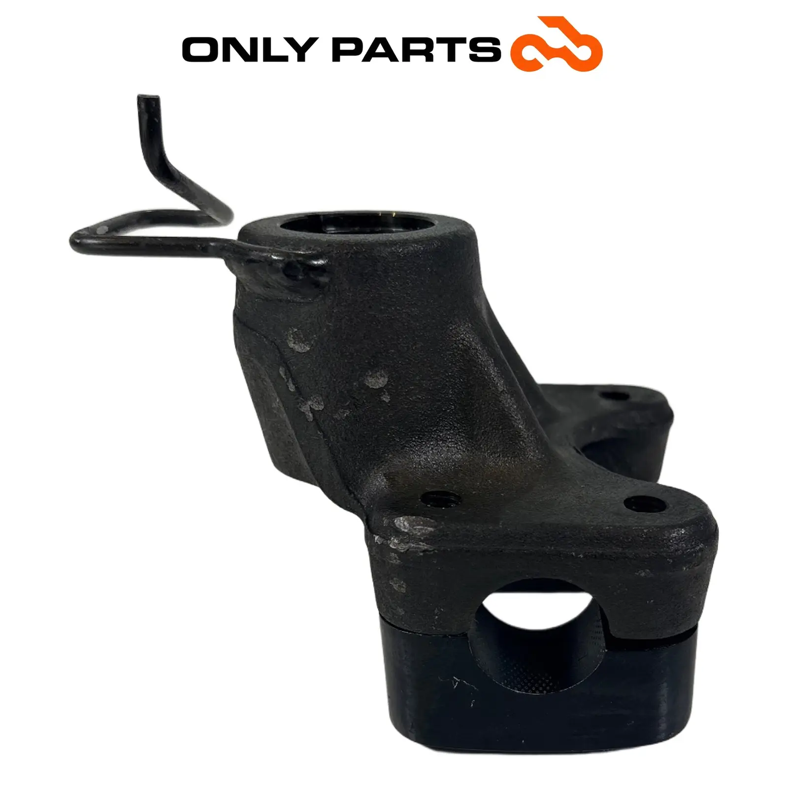 Supporto manubrio inferiore / cavallotto / riser Yamaha XC Versity 300cc 2004 Nero usato — foto reale 3