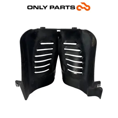 Cover protezione radiatore Piaggio MP3 250cc 2009 Grigio usato — foto reale 6