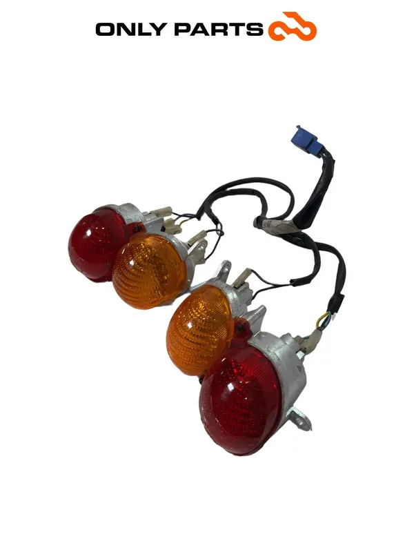 COPPIA FARI POSTERIORI STOP FRECCE MBK SKYLINER 125 CC 1999 REAR TAIL LIGHTS — 4