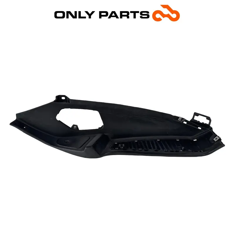 PEDANA POGGIAPIEDI DESTRA DX PLASTICA NERA PIAGGIO MP3 250 2009 / FOOTBOARD OEM