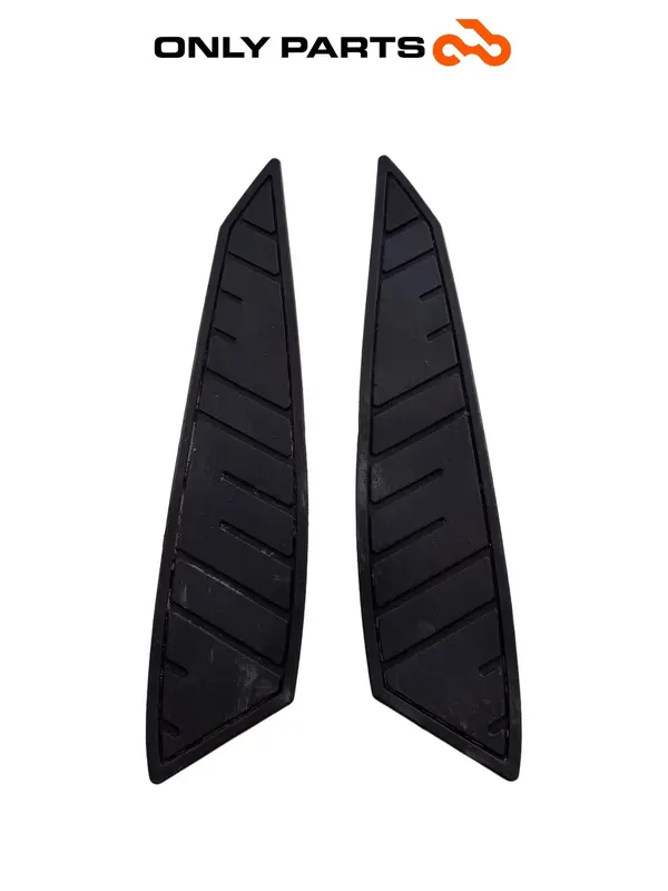 COPPIA GOMMINI PEDANA QUADRO 350 S 2013 TAPPETINI IN GOMMA POGGIAPIEDI DX SX OEM — 3