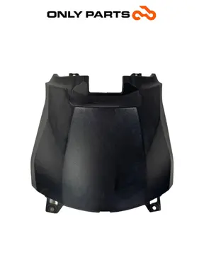 FRANJA CENTRAL BAJO ASIENTO HONDA SH 150 2017 64312-K77-V000 Honda SH 150cc 2017 Nero de segunda mano — foto real 2