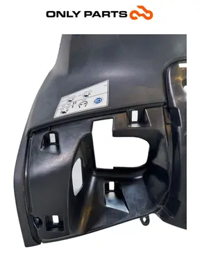 CARENADO CONTRAESCUDO PLÁSTICO INTERIOR HONDA PCX 125 2011 Honda PCX 125cc 2011 Grigio de segunda mano — foto real 9