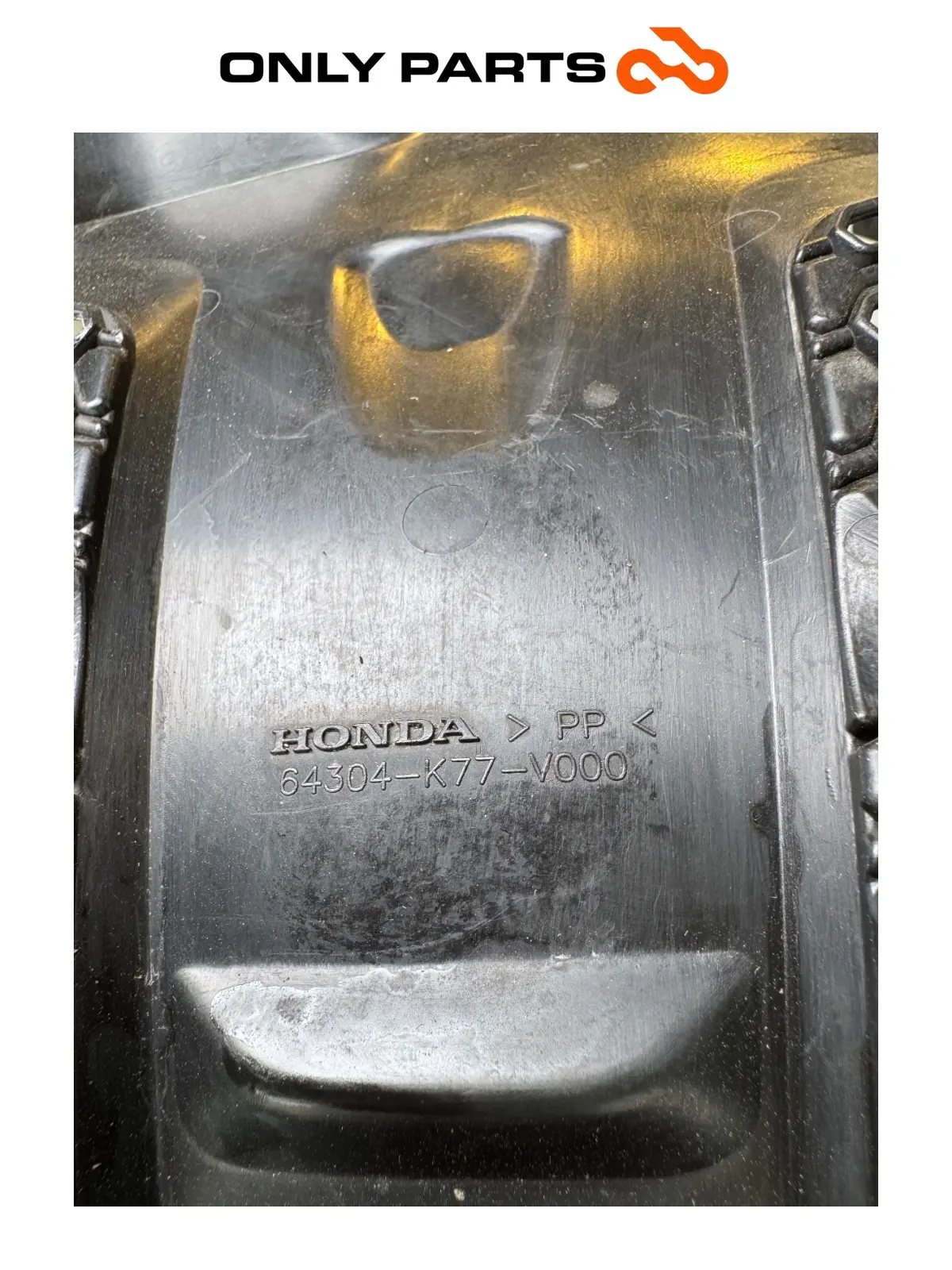 Gebrauchte KÜHLERGITTER FRONTSCHILD HONDA SH 150 2017 OEM 64304-K77-V000 Honda SH 150cc 2017 Nero — echtes Foto 11