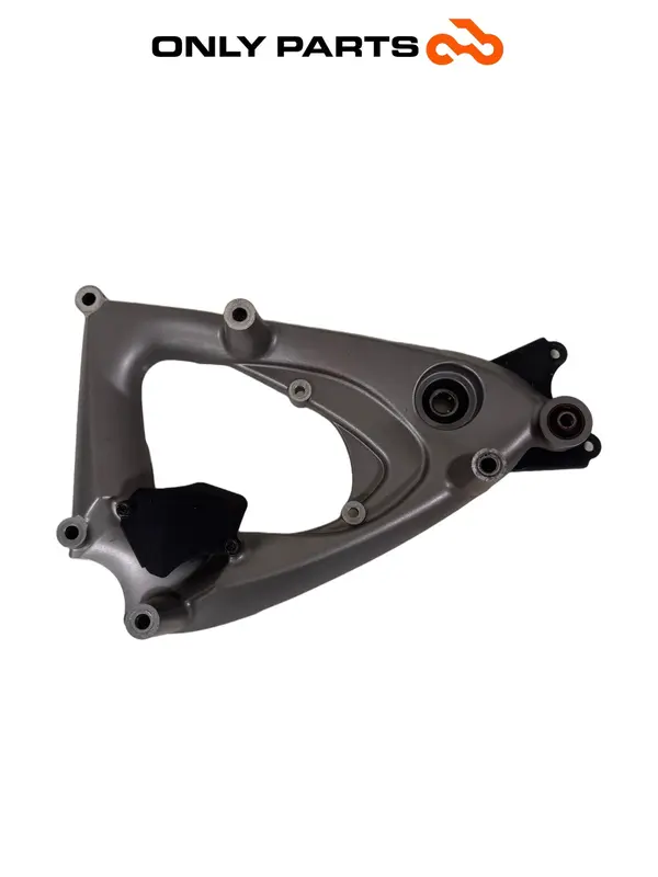 STAFFA SUPPORTO SCARICO / REGGI MARMITTA QUADRO 350 S ANNO 2013 EXHAUST BRACKET