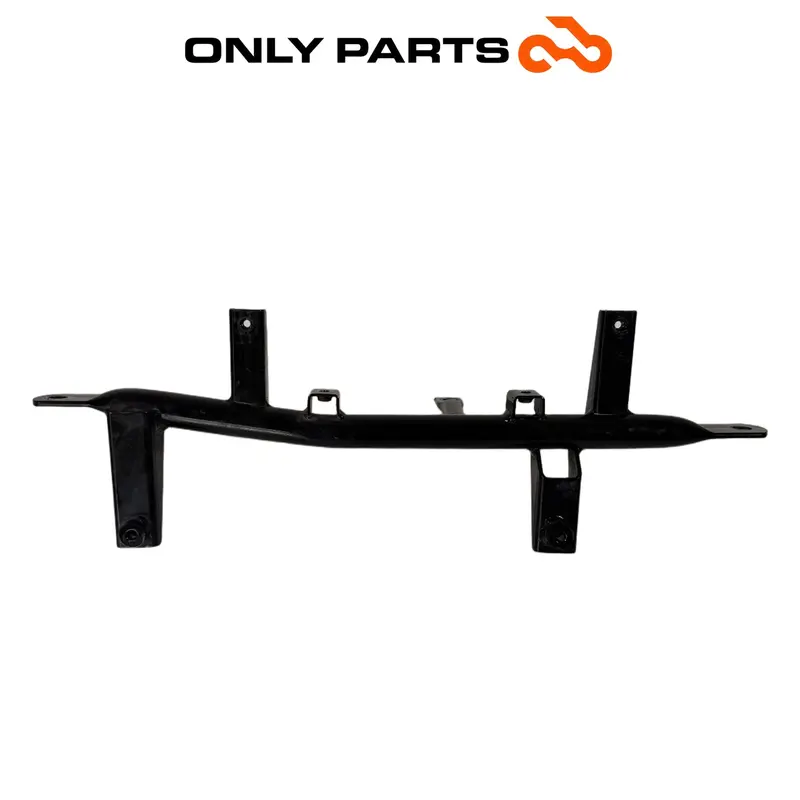 Staffa pedana poggiapiedi sinistra (Bracket, Floorboard, LH)