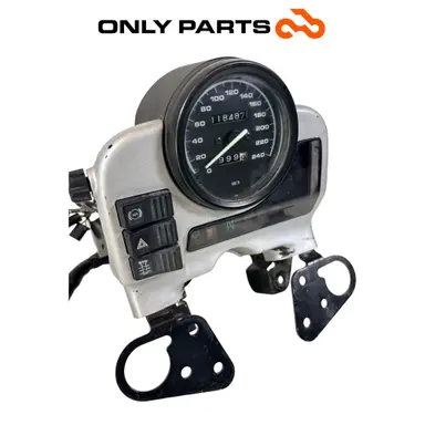 Quadro strumenti con tachimetro contachilometri e spie (instrument cluster) BMW R 850 R 1997 BMW R 850 R usato — foto reale 6