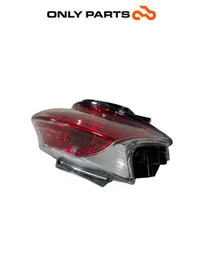 PILOTO TRASERO STOP GRUPO ÓPTICO ORIGINAL HONDA PCX 125 2011 Honda PCX 125cc 2011 Grigio de segunda mano — foto real 5
