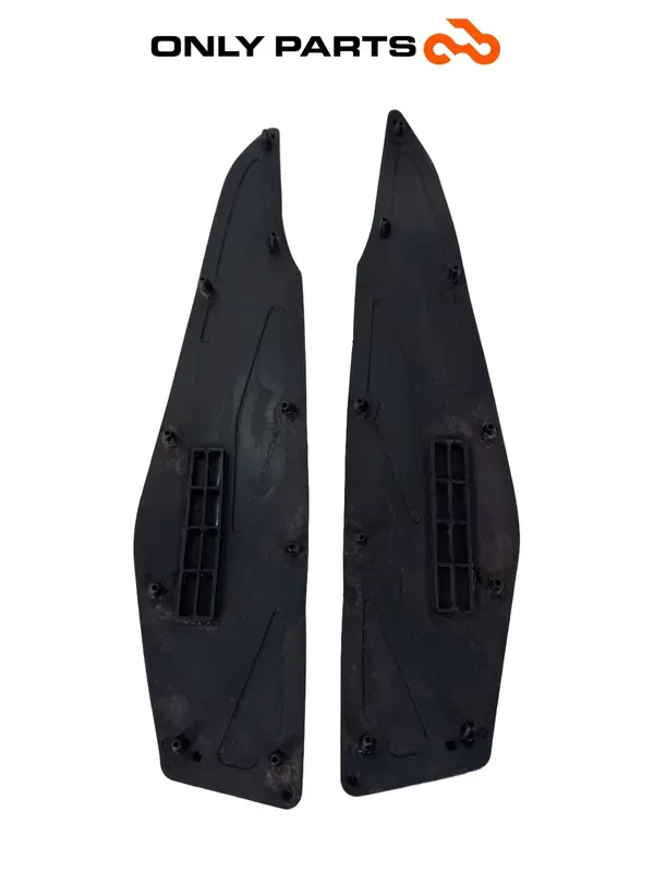 COPPIA TAPPETINI PEDANA IN GOMMA 1SD-F7413 YAMAHA X-MAX 125 2014 FLOOR MATS PAIR — 5