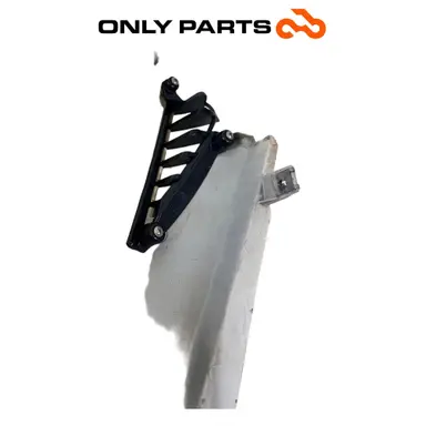 Carena fiancata anteriore SX Aprilia Scarabeo 300cc 2010 Bianco usato — foto reale 6