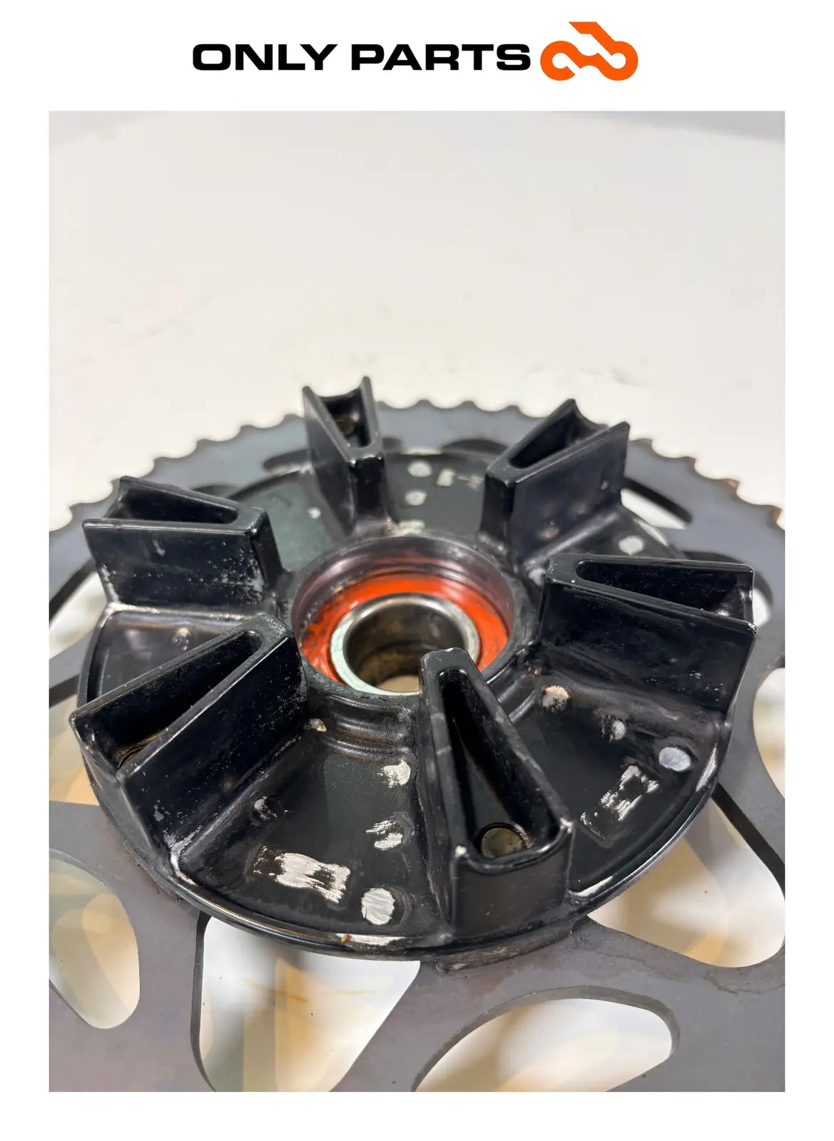 Corona + mozzo Yamaha YZF-R6 600cc 2005 nero usato — foto reale 7