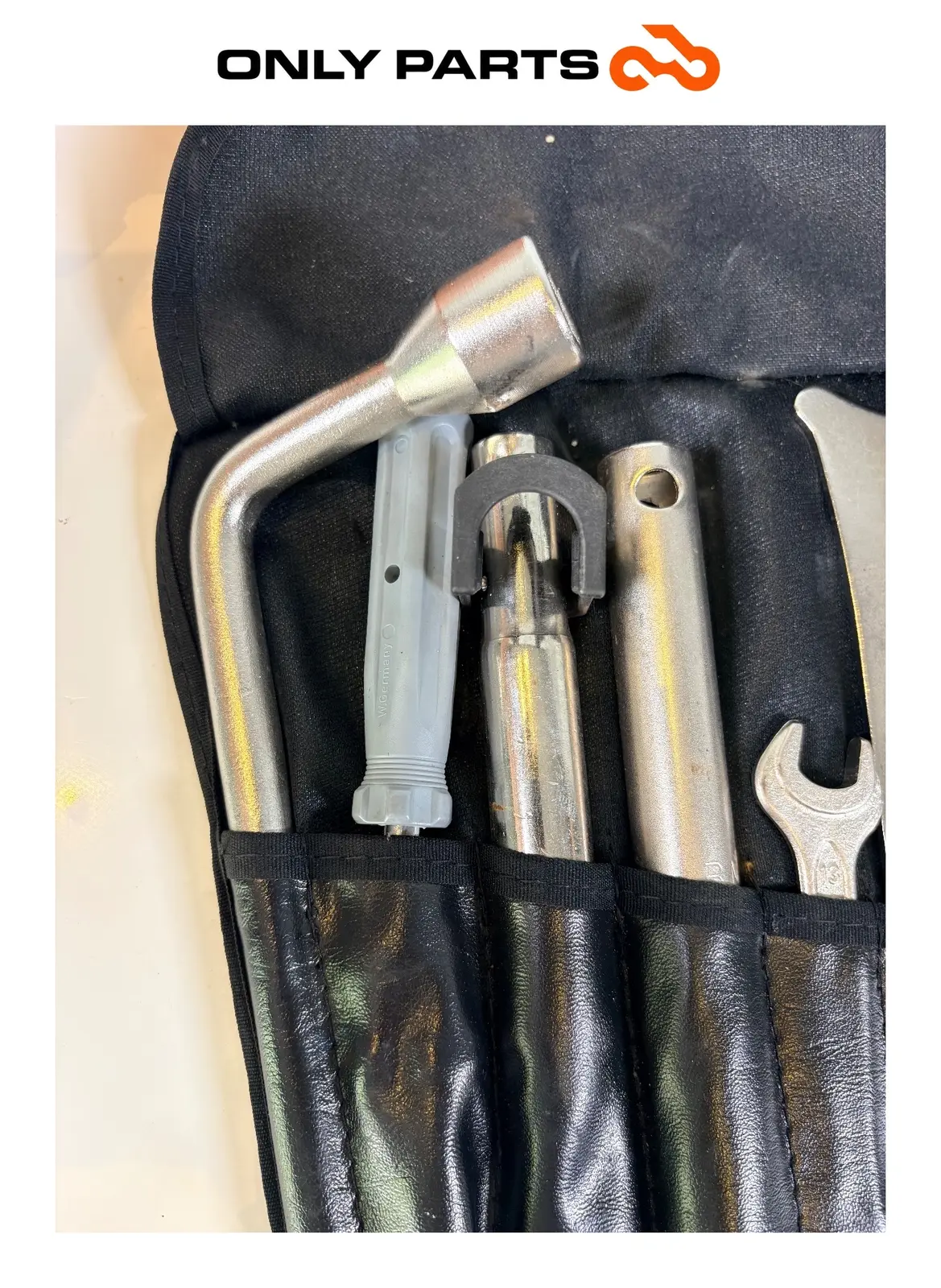 Kit attrezzi di bordo con borsa (tool kit) BMW R 850 R 1997 BMW R 850 R usato — foto reale 6