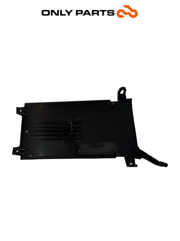 CARENA SOTTOPEDANA / PAVIMENTO HONDA SH 150 2017 UNDER COVER OEM 64331-K77-D000 — 5