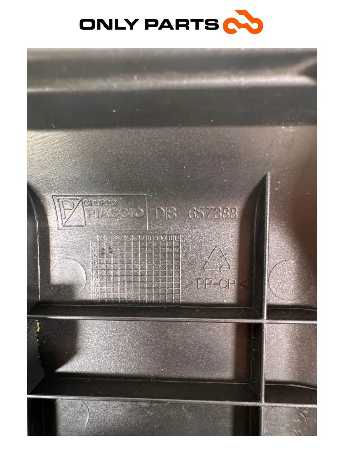 Sportello vano batteria — 8